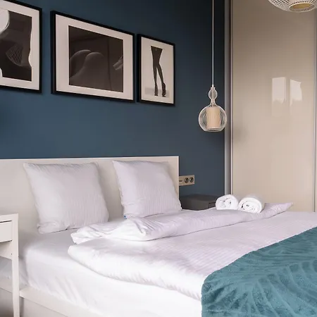 Apartment Rentplanet - Odra Tower Wroclaw